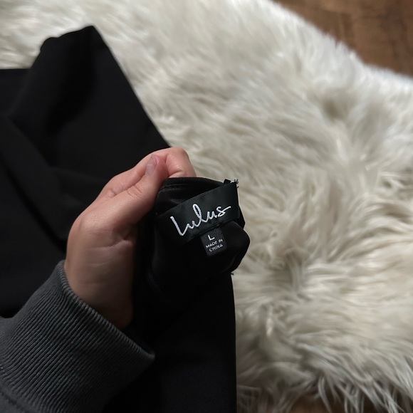 LULU’S Count The Stars Black Backless Bodycon Dress - Picture 3 of 5